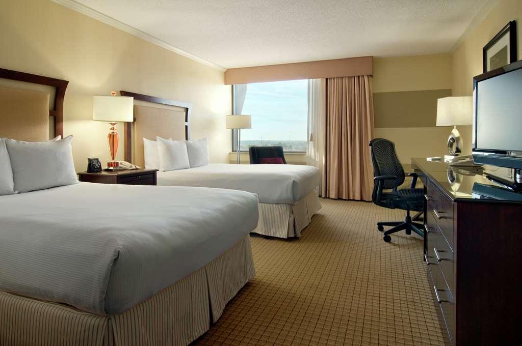 Hilton Raleigh North Hills Hotel Værelse billede